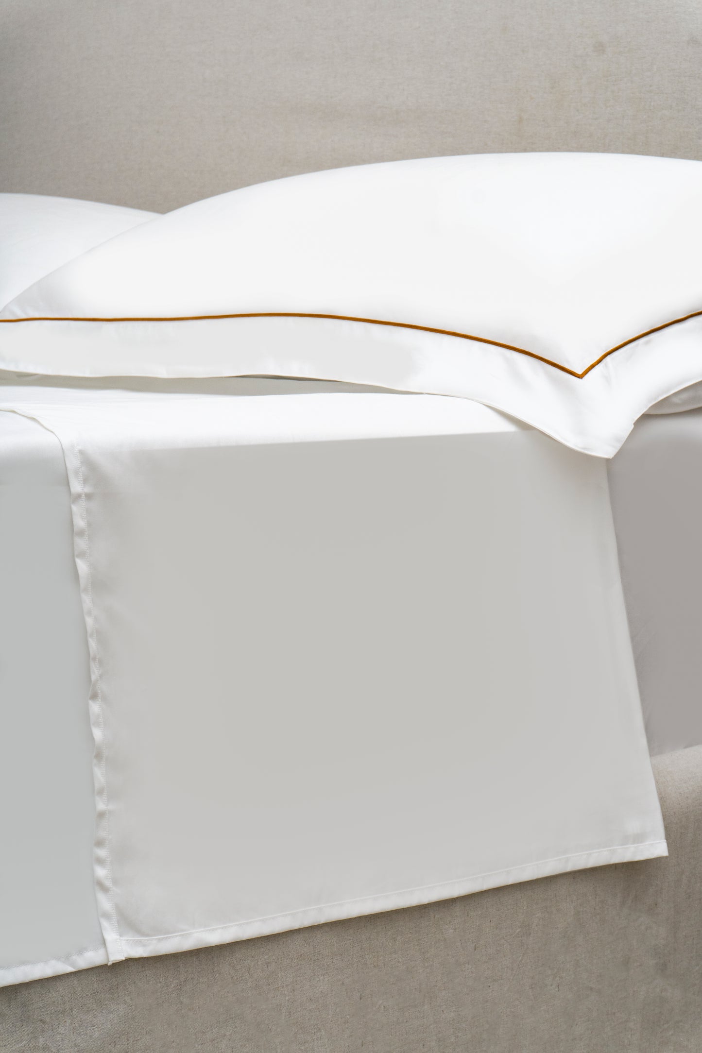 Halo Silky-soft Sheet