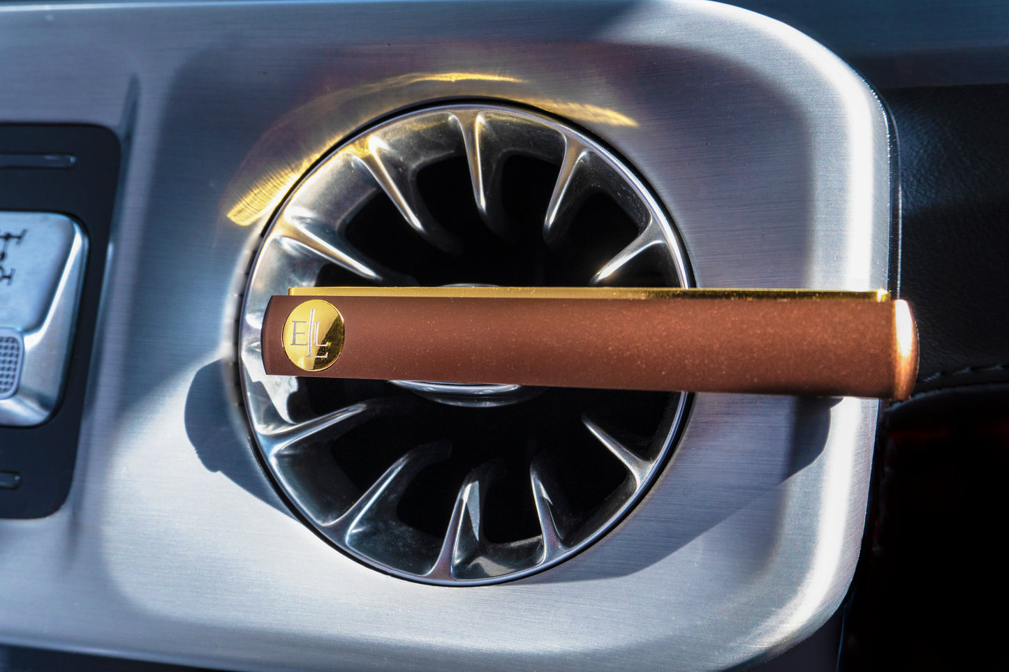 Decadent Aire Ultra Premium Automobile Essence Diffuser